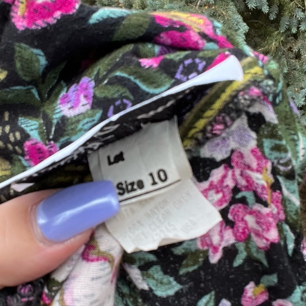 Vintage WILLY'S INFLUENCE day dress. Circa 1980s. Made in the USA Paisley Print - Picture 7 of 9